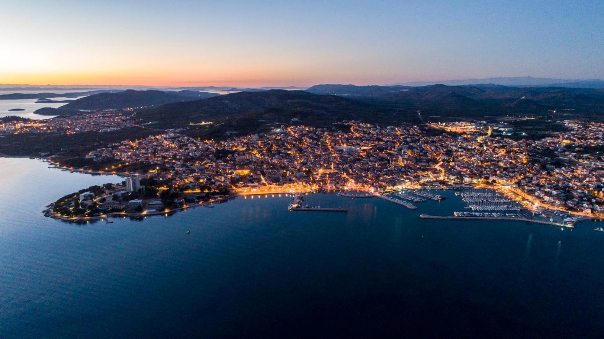 Boutique Apartments Refresh Vodice Bagian luar foto